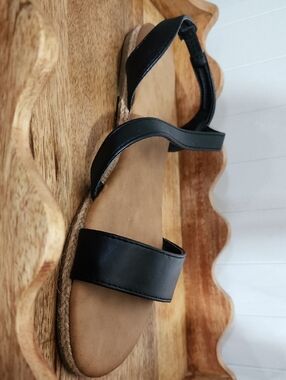 Classic Black Women’s Slingback Sandals